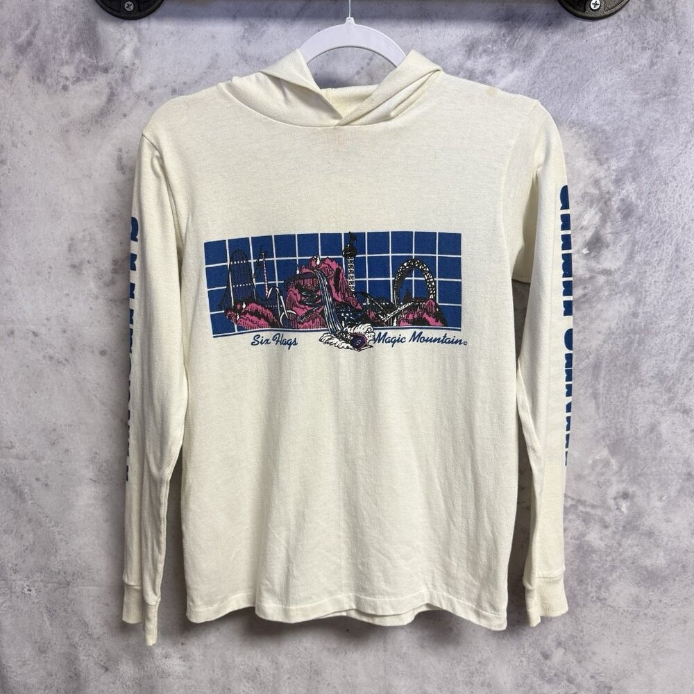 Vintage 80s Six Flags Magic Mountain T Shirt Hood Long Sleeve Adult Small 17x22